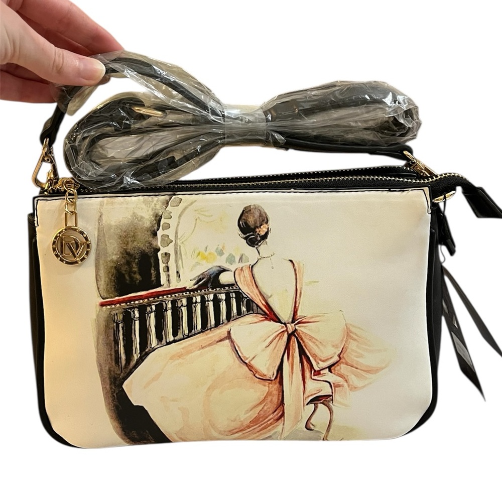 La Diva ladies purse